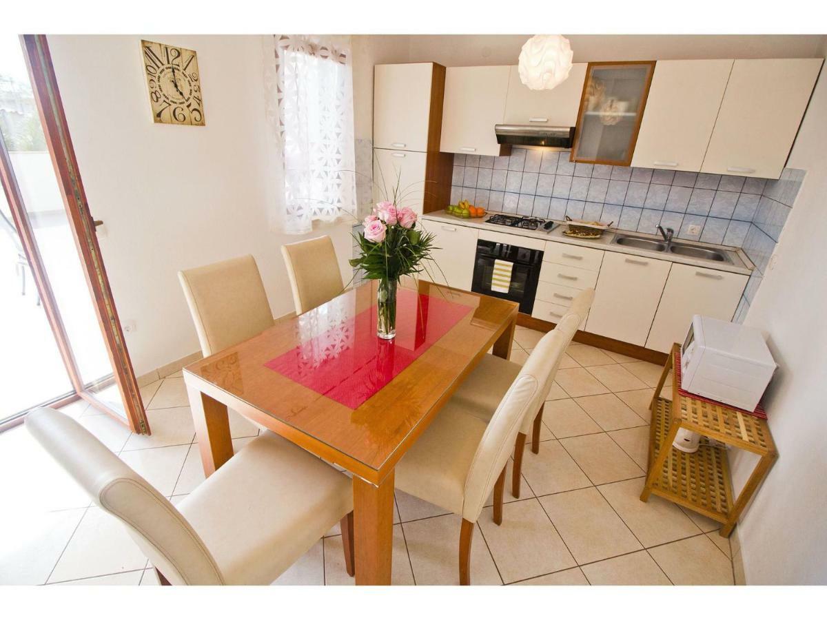 Apartment Josip Podstrana Kültér fotó