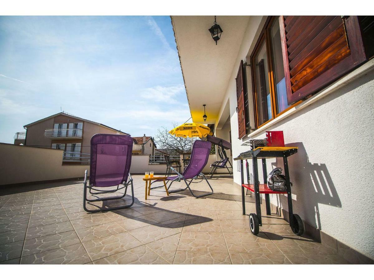 Apartment Josip Podstrana Kültér fotó